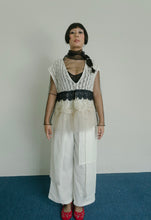 Load image into Gallery viewer, Pearl Lace Vest