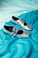 Load image into Gallery viewer, Sirius Buckle Flats