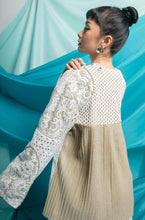 Load image into Gallery viewer, Soleil Lace Kimono