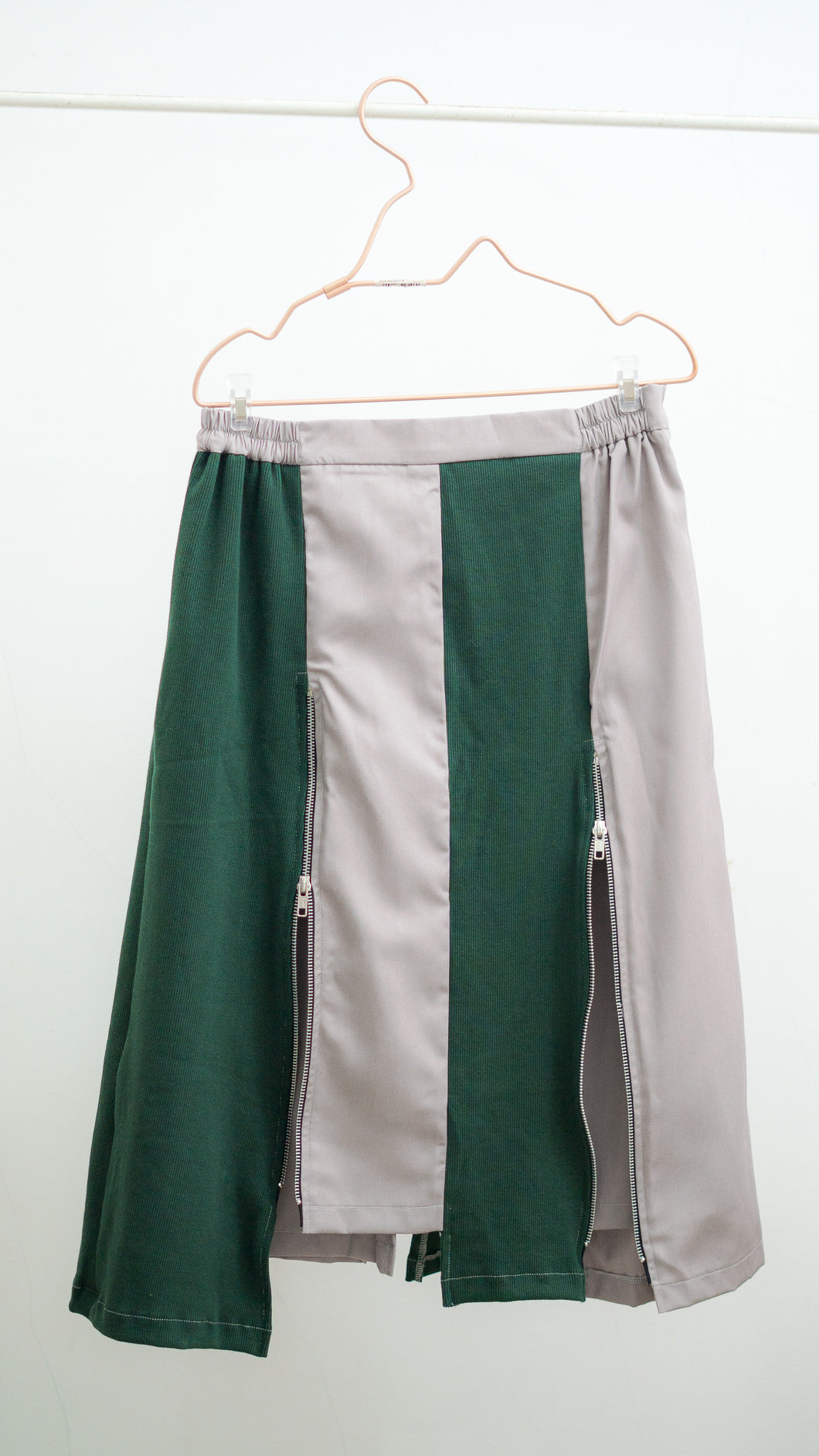 Zipper Slit Skirt