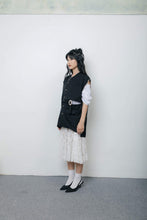 Load image into Gallery viewer, Buckle Sleeveless Blazer
