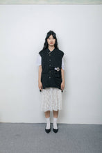 Load image into Gallery viewer, Buckle Sleeveless Blazer